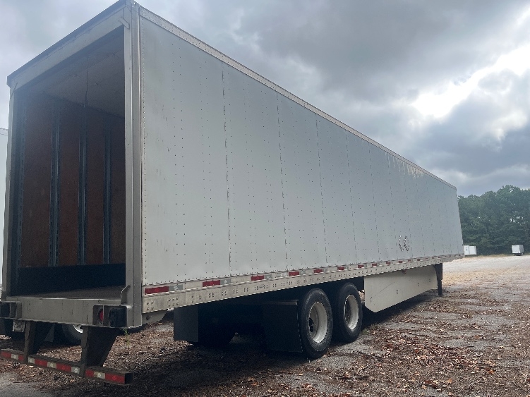 2016 Utility Trailer in Forest Park, GA — photo 4