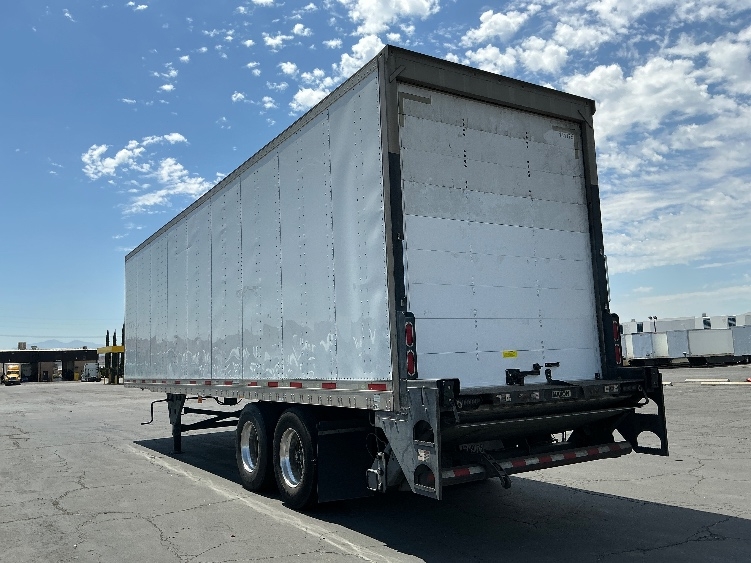 2016 Utility Trailer in Fontana, CA — photo 3