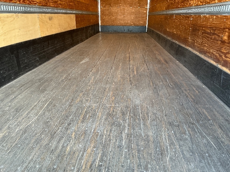 2016 Utility Trailer in Fontana, CA — photo 8
