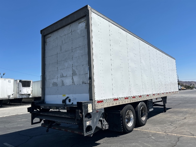2016 Utility Trailer in Fontana, CA — photo 4