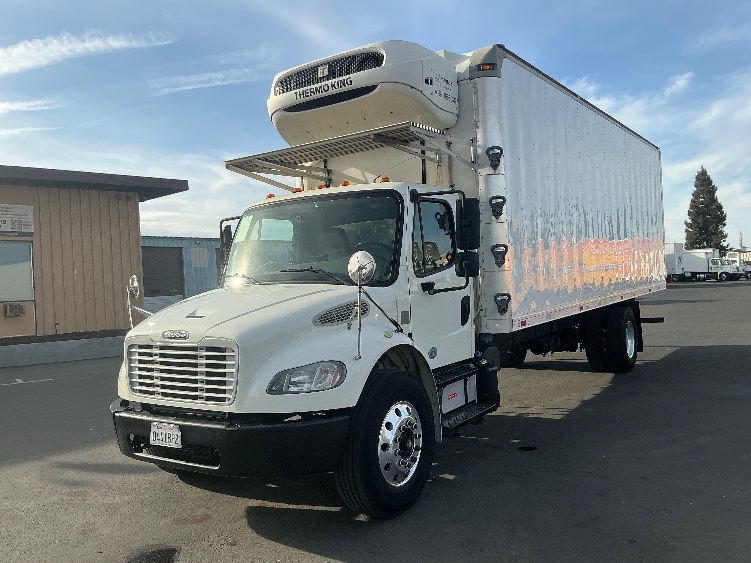 2016 Freightliner eM2 in West Sacramento, CA — photo 3