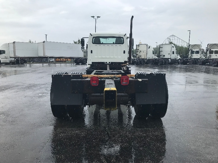 2016 Freightliner eM2 in Kansas City, MO — photo 7