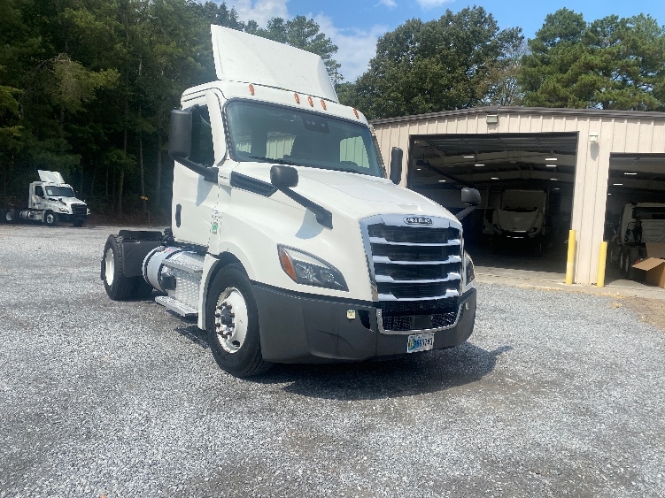 2021 Freightliner Cascadia in Cleveland, TN