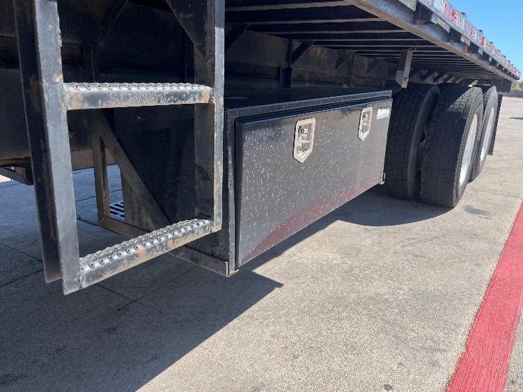 2021 Freightliner eM2 in Carrollton, TX — photo 5
