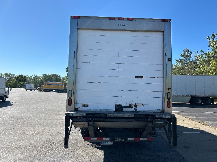 2016 Freightliner eM2 in Fredonia, NY — photo 7