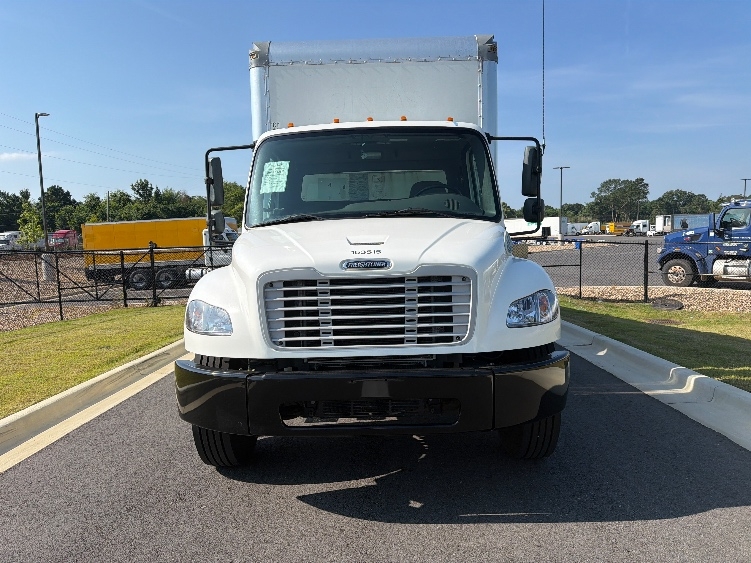 2023 Freightliner eM2 in Shreveport, LA — photo 2
