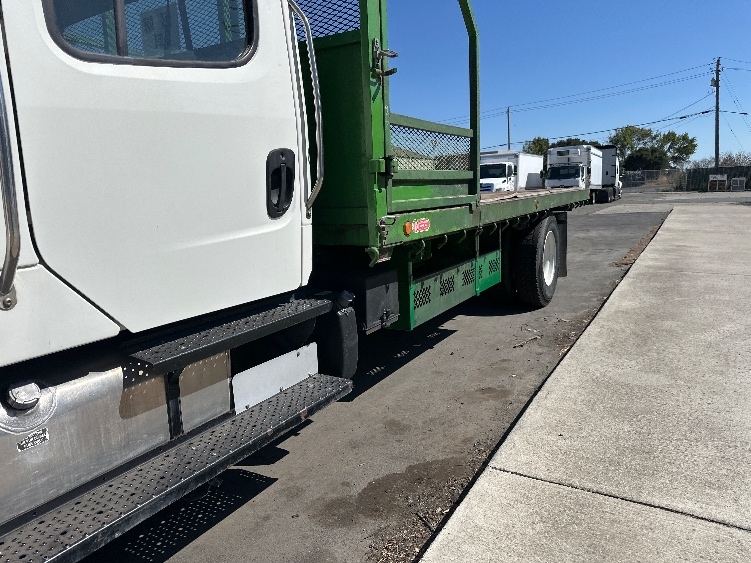 2017 Freightliner eM2 in West Sacramento, CA — photo 5