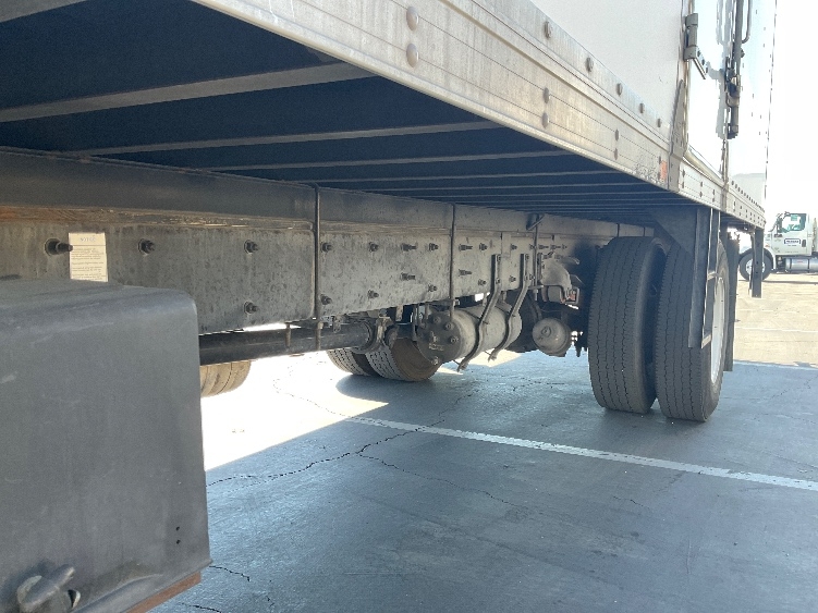 2017 Freightliner eM2 in Torrance, CA — photo 5