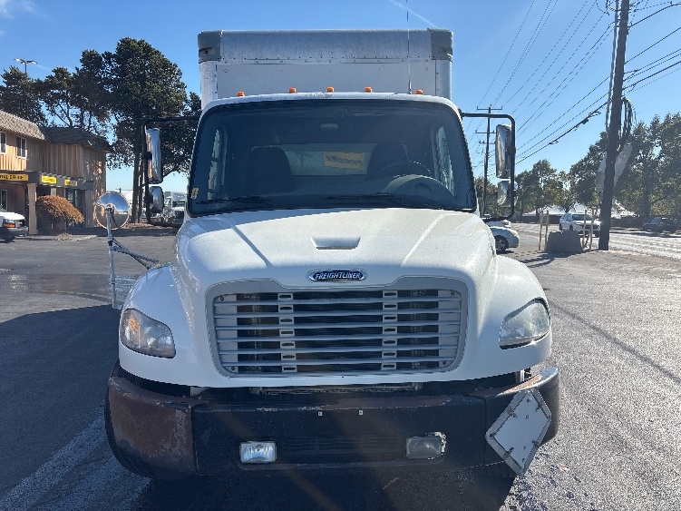 2017 Freightliner eM2 in Portland, OR — photo 2
