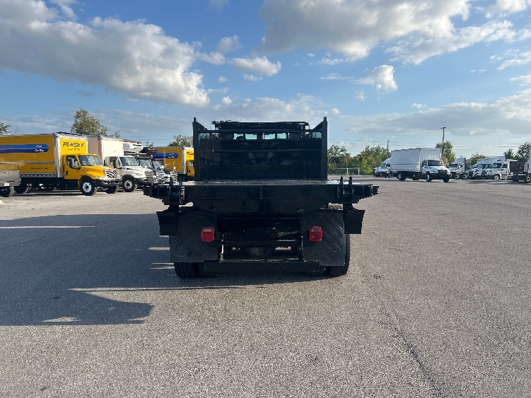 2017 Freightliner 114SD in Tampa, FL — photo 7
