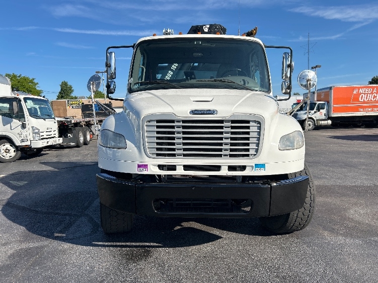 2018 Freightliner eM2 in West Babylon, NY — photo 2