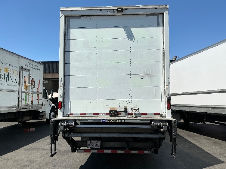 2018 Hino 338 in Torrance, CA — photo 7