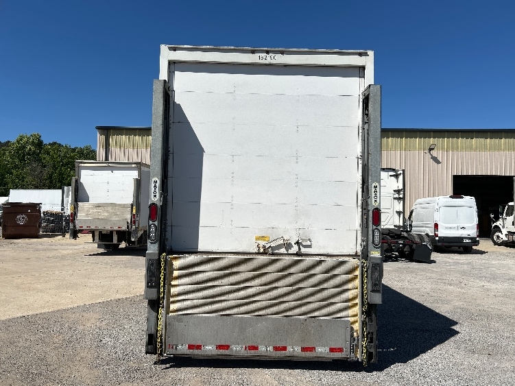 2018 Freightliner eM2 in Hueytown, AL — photo 7