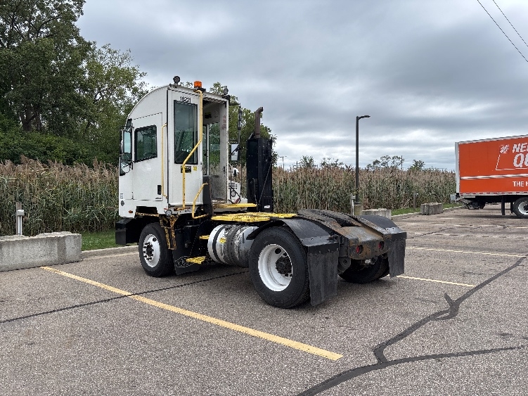 2022 Autocar in Warren, MI — photo 5