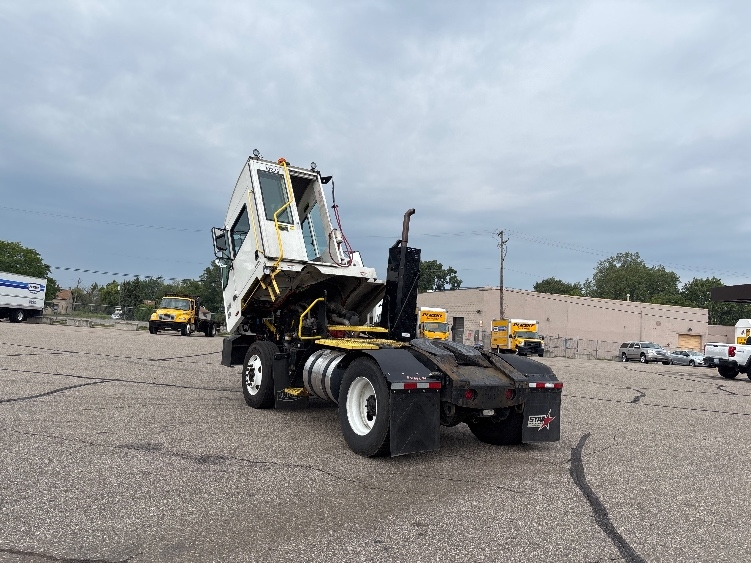 2022 Autocar in Warren, MI — photo 5
