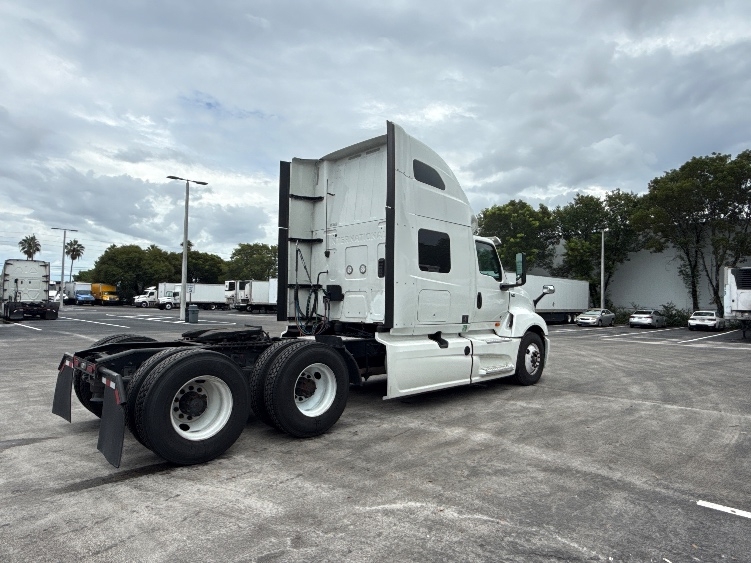 2024 International LT in Medley, FL — photo 7