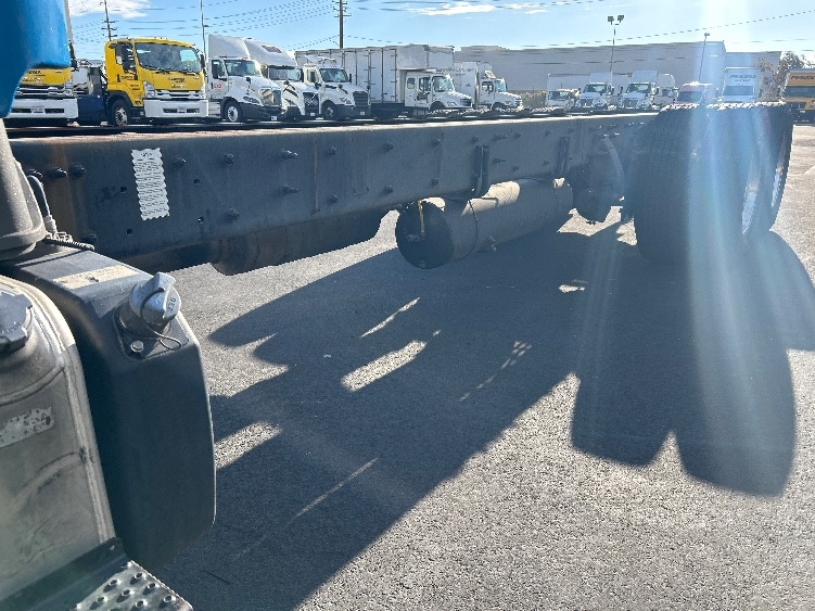 2017 Freightliner eM2 in Ventura, CA — photo 5