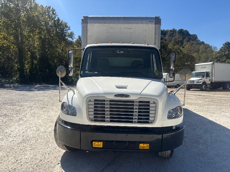 2023 Freightliner eM2 in Huntington, WV — photo 2