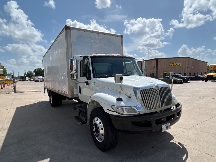 2018 International 4300 in San Antonio, TX