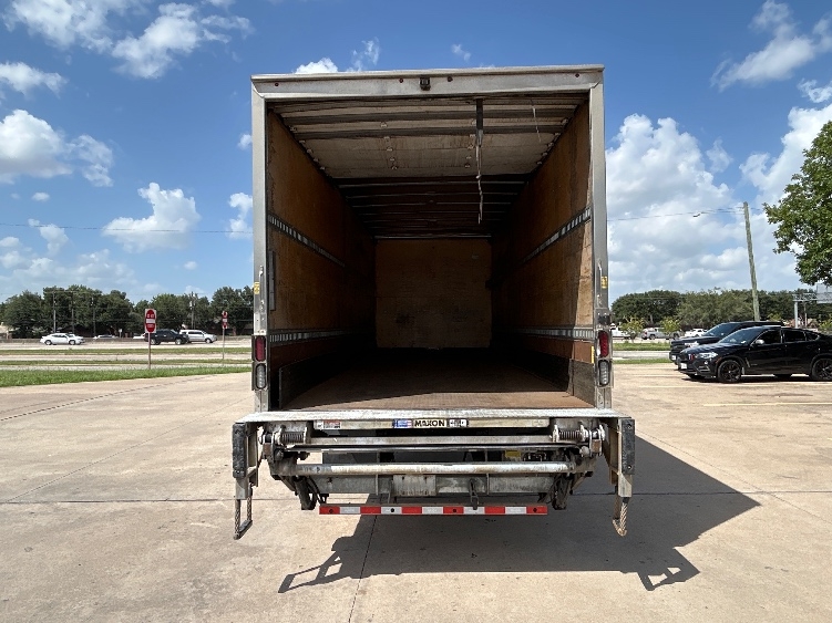 2018 International 4300 in San Antonio, TX — photo 8