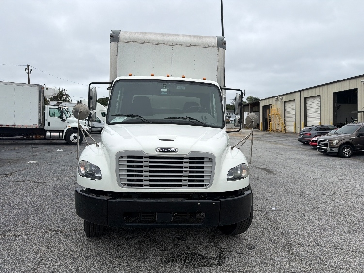 2023 Freightliner eM2 in Forest Park, GA — photo 2