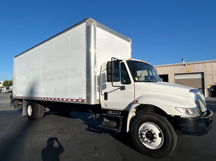 2018 International 4300 in West Sacramento, CA