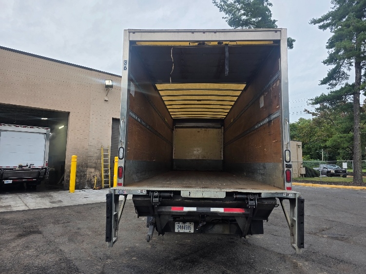 2017 Hino 338 in Cranbury, NJ — photo 8