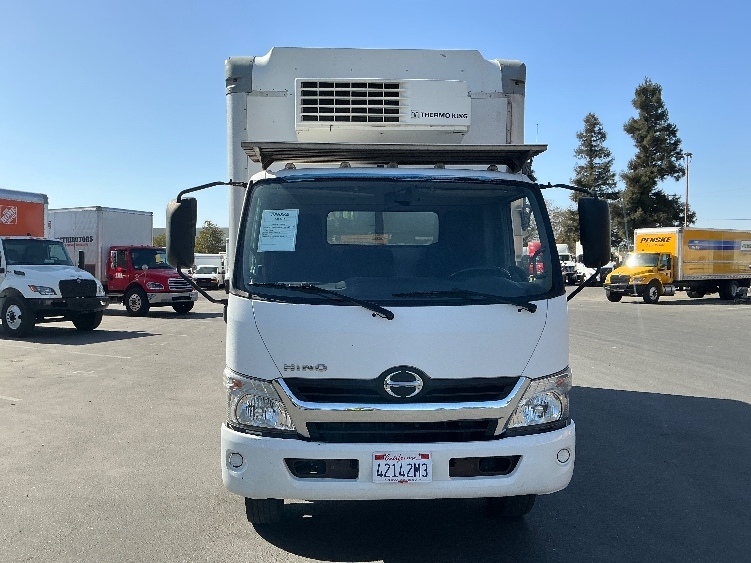 2018 Hino 195 in West Sacramento, CA — photo 2