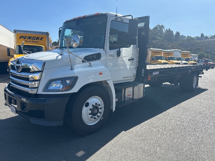 2023 Hino L6 in Torrance, CA — photo 3