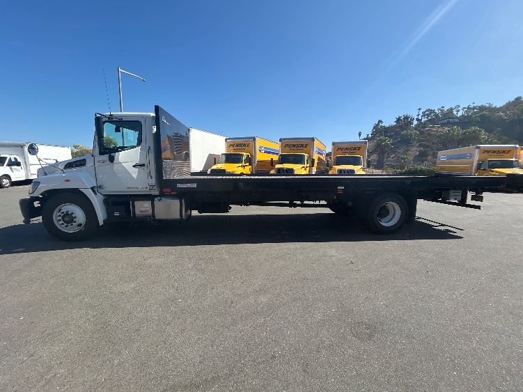 2023 Hino L6 in Torrance, CA — photo 4