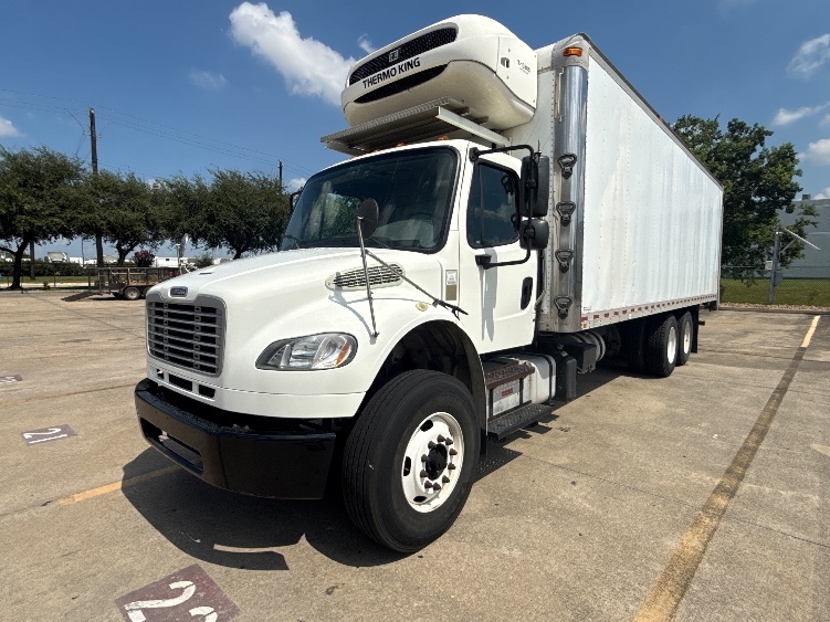 2019 Freightliner eM2 in Houston, TX — photo 3