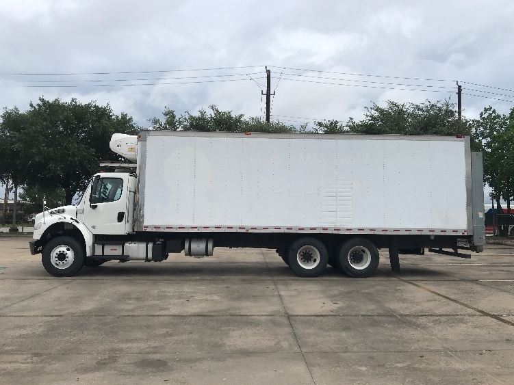 2019 Freightliner eM2 in Houston, TX — photo 4