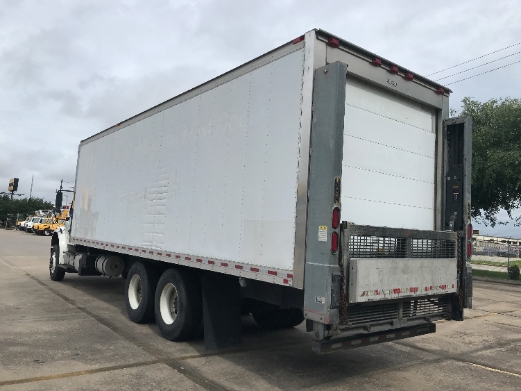 2019 Freightliner eM2 in Houston, TX — photo 6