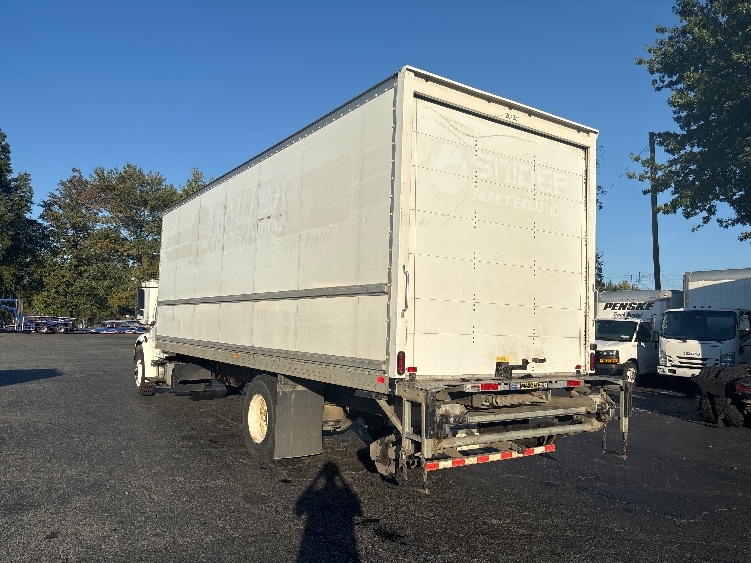 2018 Freightliner eM2 in Concord, NC — photo 6