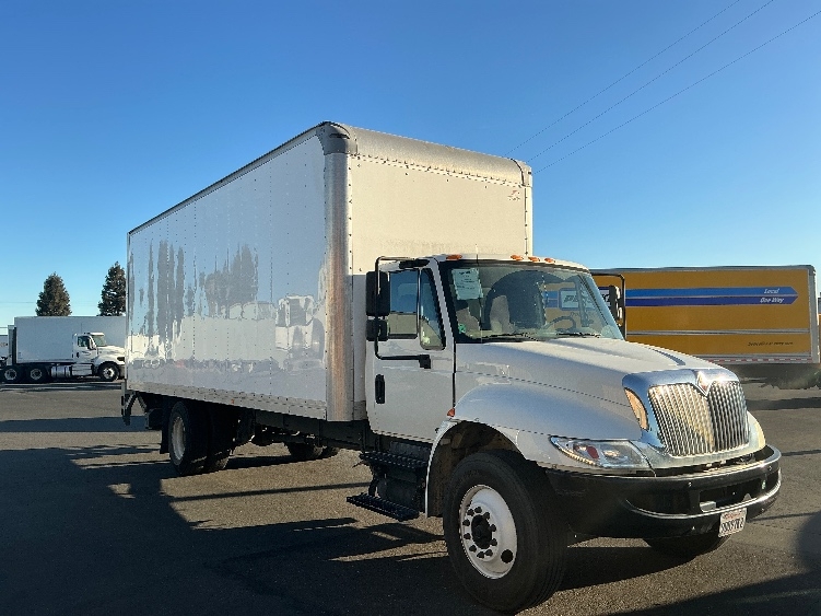 2019 International 4300 in West Sacramento, CA