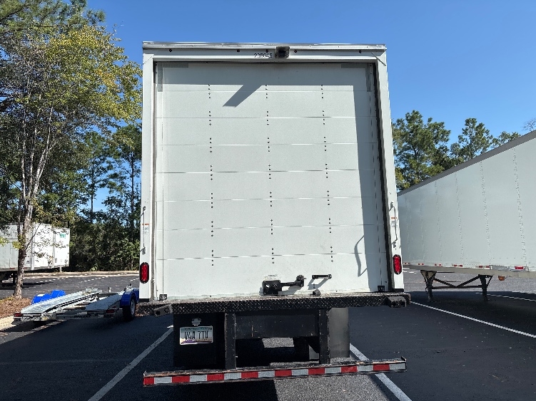 2023 Hino L6 in Fort Myers, FL — photo 7