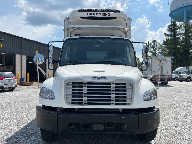 2019 Freightliner eM2 in Concord, NC — photo 2