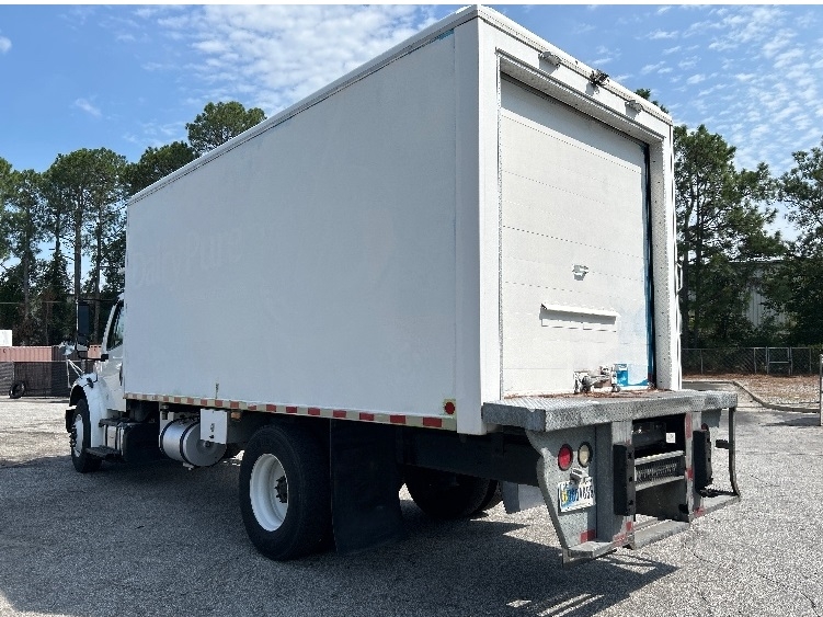2019 Freightliner eM2 in Concord, NC — photo 6