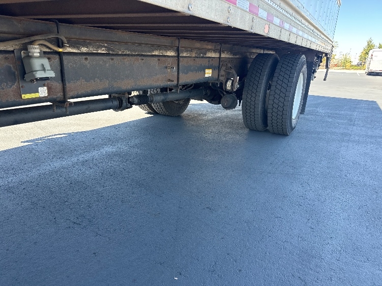 2018 Hino 268 in Aurora, CO — photo 5