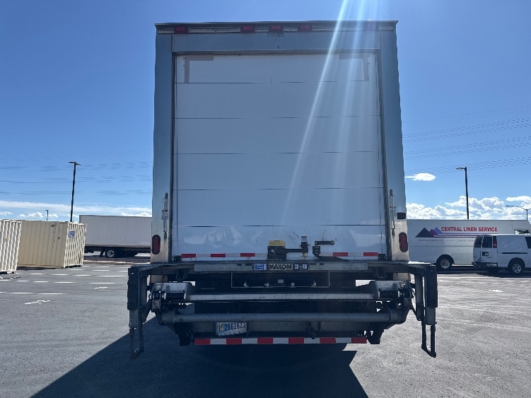2018 Hino 268 in Aurora, CO — photo 7