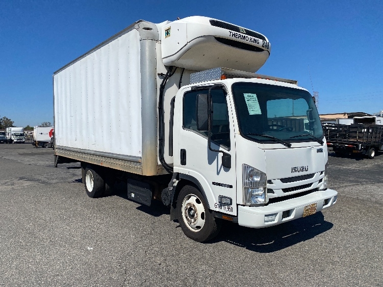 2019 Isuzu NQR in La Mirada, CA