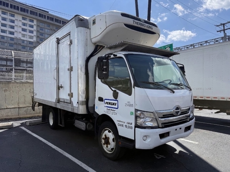 2019 Hino 195