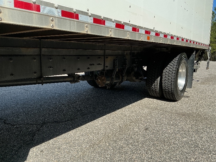 2019 Freightliner M2 106 in Harrisonburg, VA — photo 5