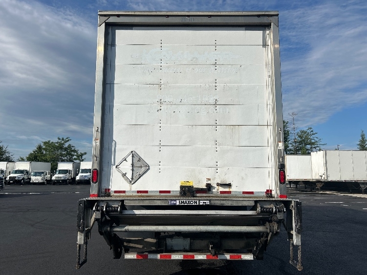 2019 Freightliner eM2 in Sterling, VA — photo 7