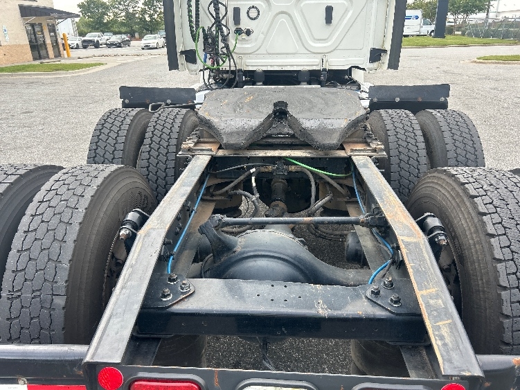 2019 Freightliner Cascadia in Greensboro, NC — photo 6