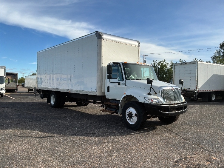 2019 International 4300 in Chicago (Melrose Park), IL