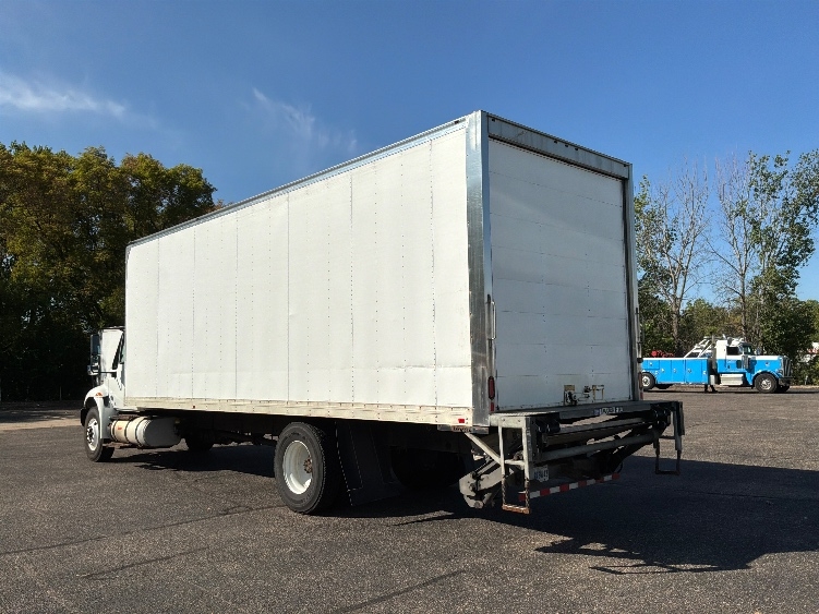 2019 International 4300 in Chicago (Melrose Park), IL — photo 6