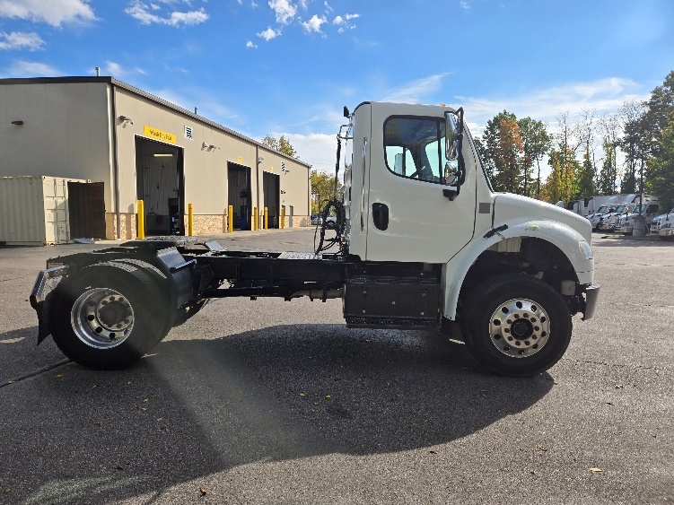 2019 Freightliner eM2 in Ypsilanti, MI — photo 8