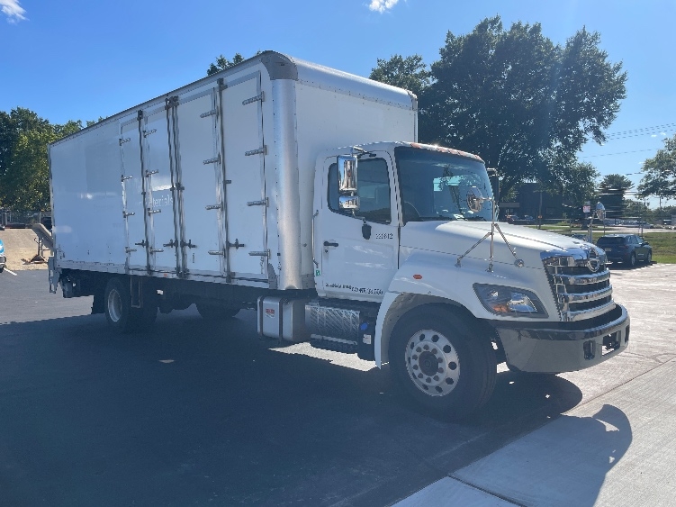 2019 Hino 338