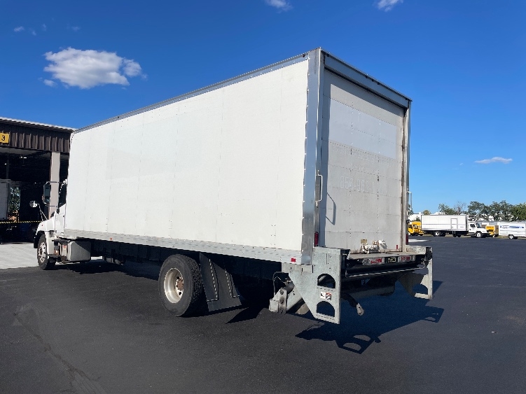 2019 Hino 338 in Pennsauken, NJ — photo 6